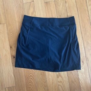 Athleta size 10 skort, navy